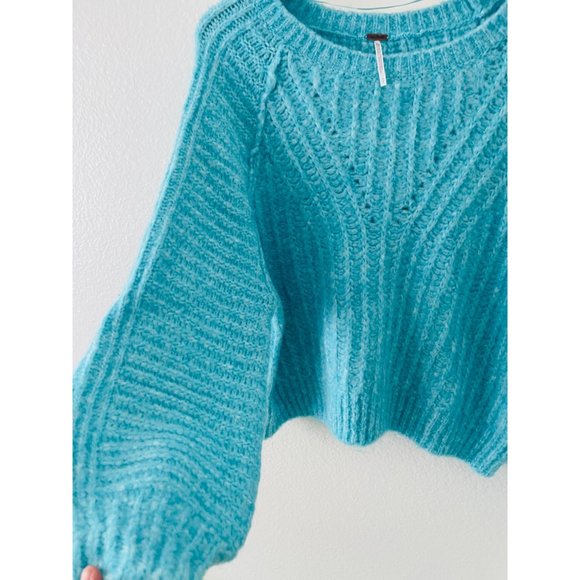 NWT Free People Oversized Chunky Aqua Blue Sweater - Picture 6 of 6